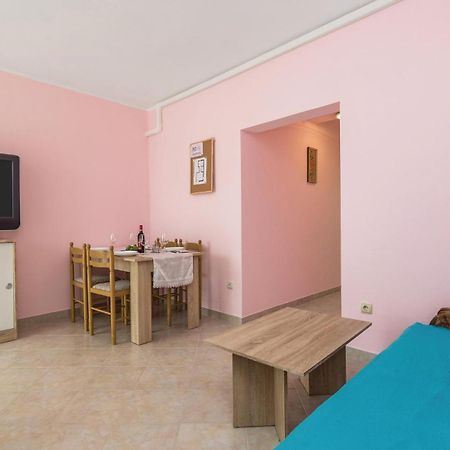 Gorgeous Apartment In Matulji With Kitchen Extérieur photo