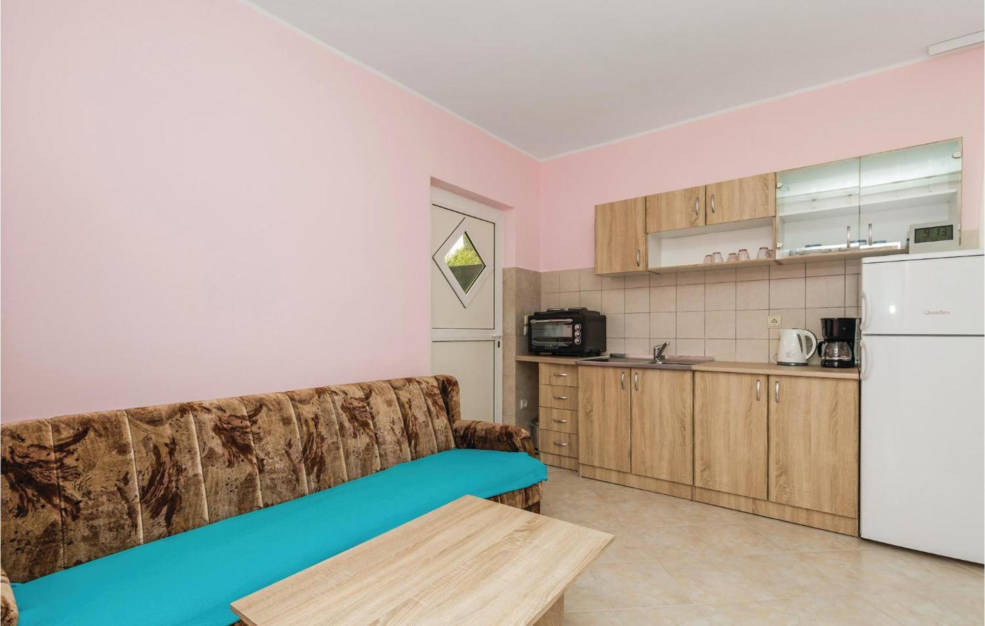 Gorgeous Apartment In Matulji With Kitchen Extérieur photo