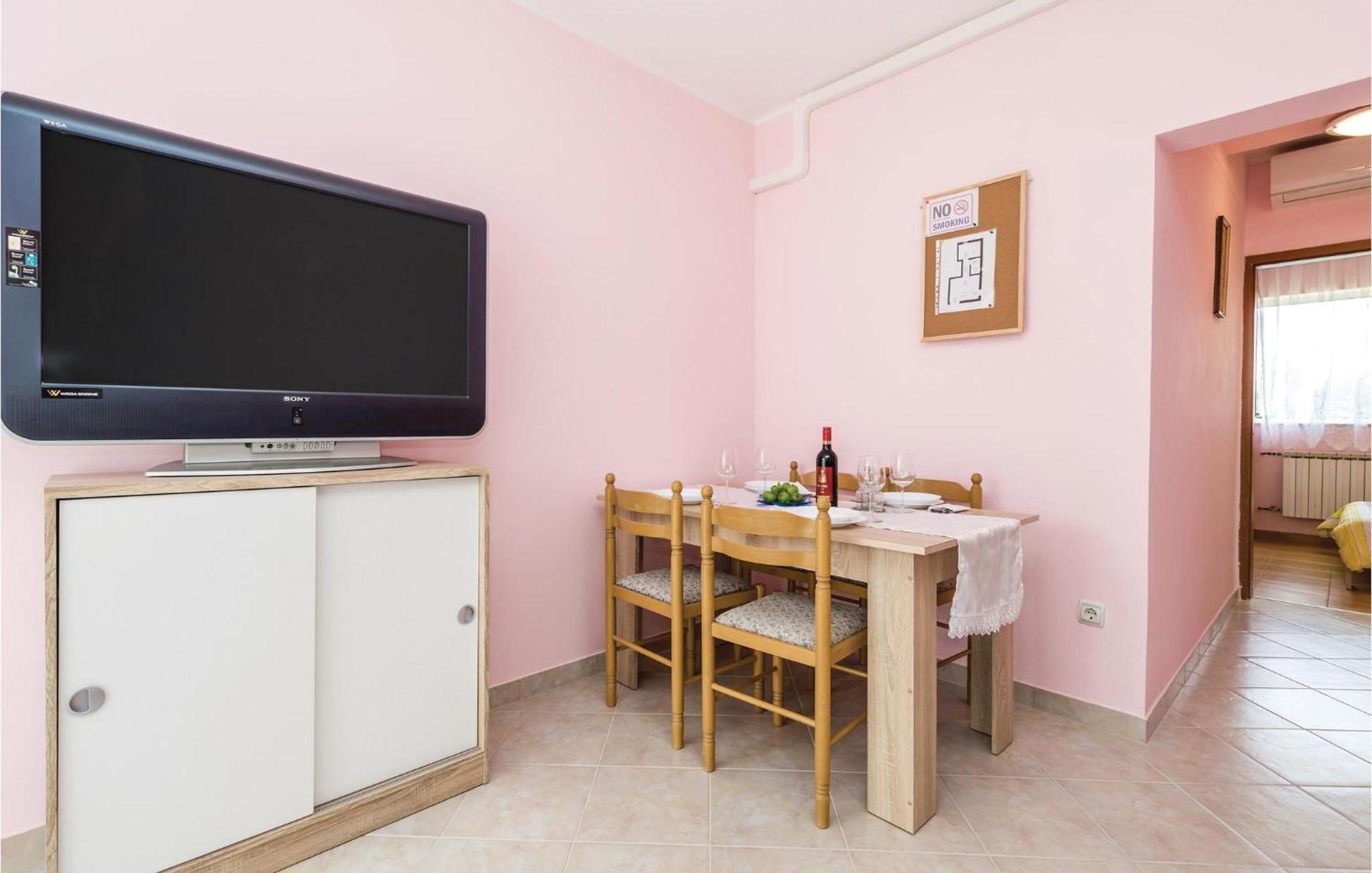 Gorgeous Apartment In Matulji With Kitchen Extérieur photo